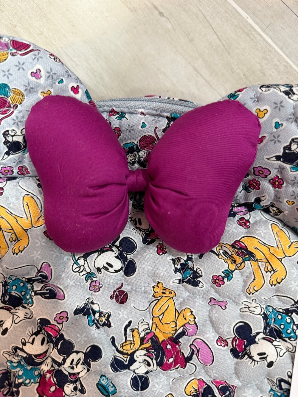 Vera Bradley Disney Minnie Mouse Quilted Backpack Bow and Ears, NEW, MAKE OFFER - Picture 6 of 11